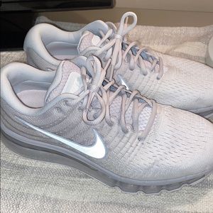 Women’s white Nike air max 2017